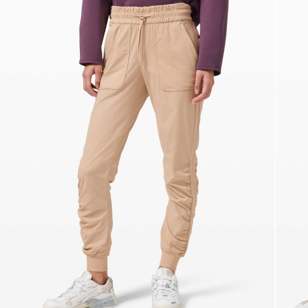 Lululemon studio joggers